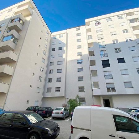 1-Bedroom Apartment Fushe Kosove Kosovo Polje Εξωτερικό φωτογραφία